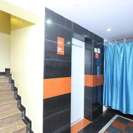 Gnana Srm Residecny Hotel Puducherry Buitenkant foto