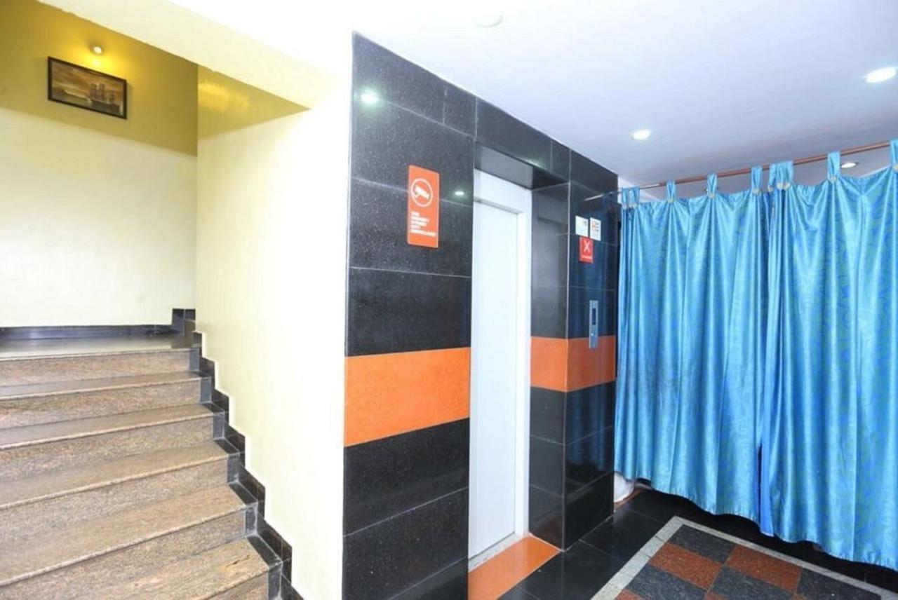 Gnana Srm Residecny Hotel Puducherry Buitenkant foto